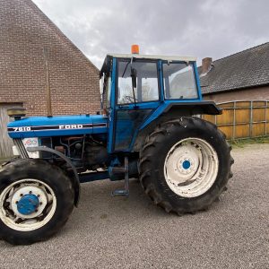 Tweedehands Ford 7610